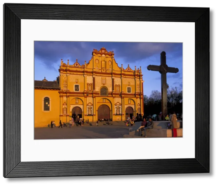 Framed Print : San Cristobal de las Casas Framed Print : San Cristobal de las Casas