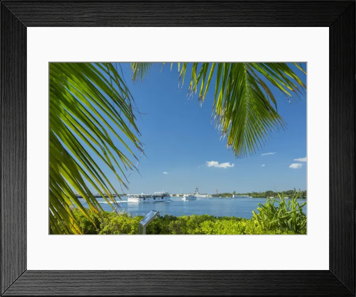 Framed Print : Hawaii. USA, Hawaii, Oahu, Honolulu, Pearl Harbor, USS Arizona Memoria Framed Print : Hawaii. USA, Hawaii, Oahu, Honolulu, Pearl Harbor, USS Arizona Memoria