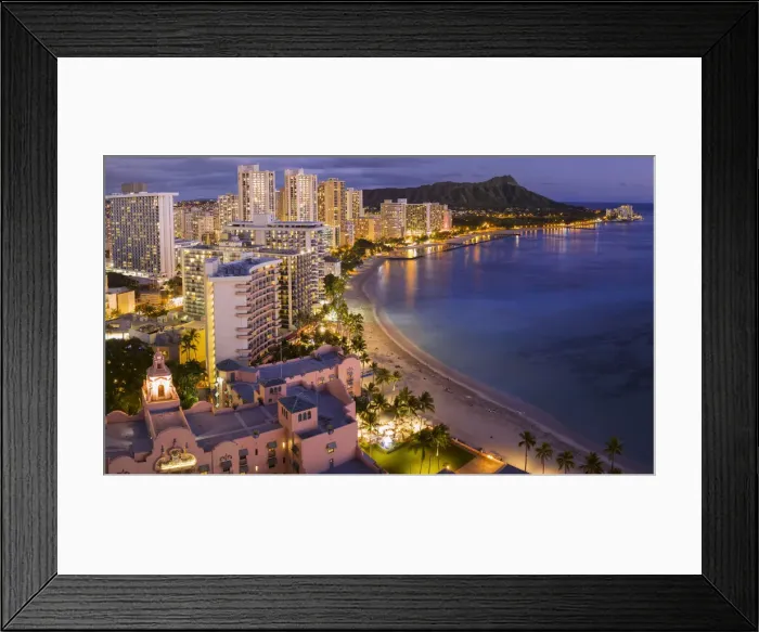 Framed Print : Oahu. USA, Hawaii, Oahu, Honolulu, Waikiki, the beach at dusk